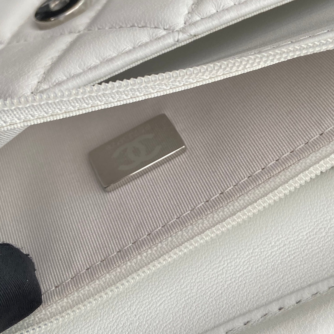CC Woc 20cm White Calfskin Silver Hardware mysite