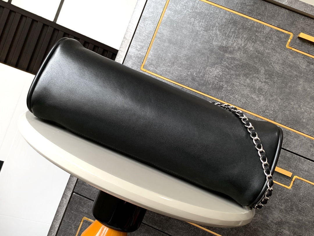 CC Vintage Hobo Bag 40cm Black Lambskin Silver Hardware mysite