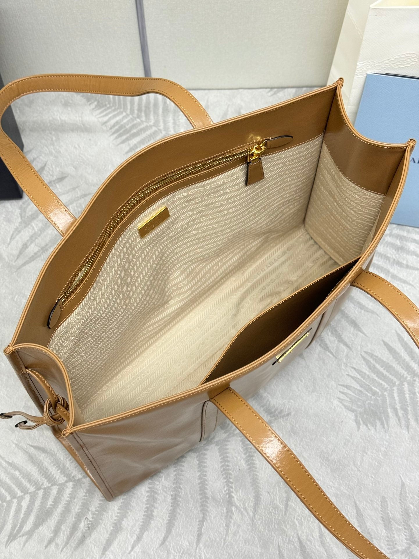 TOTE BAG 39 IN CIDER BROWN SMOOTH CALFSKIN mysite