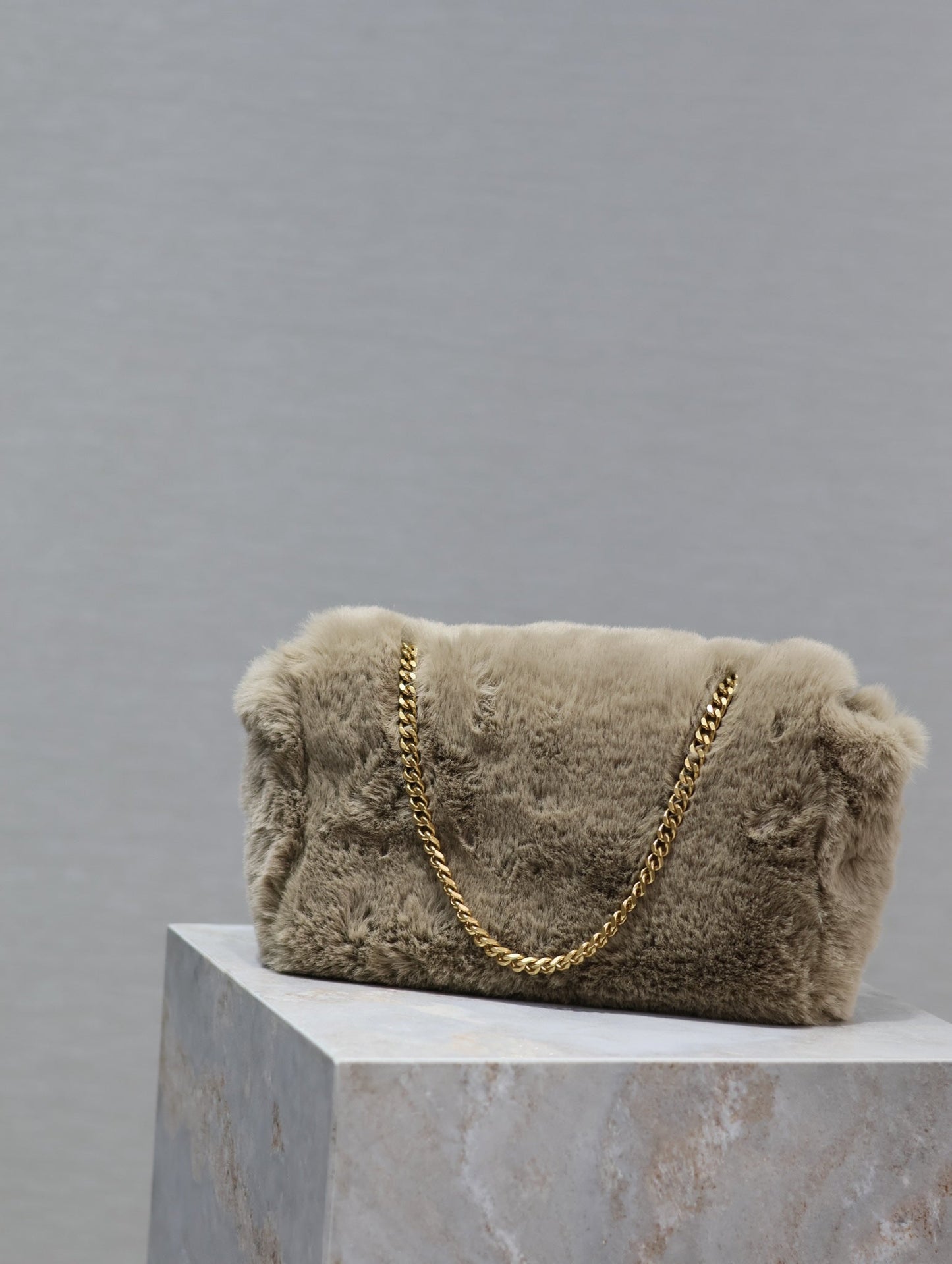 KATE SMALL BAG 22 IN ECRU BEIGE RABBIT FUR GOLD CHAIN mysite