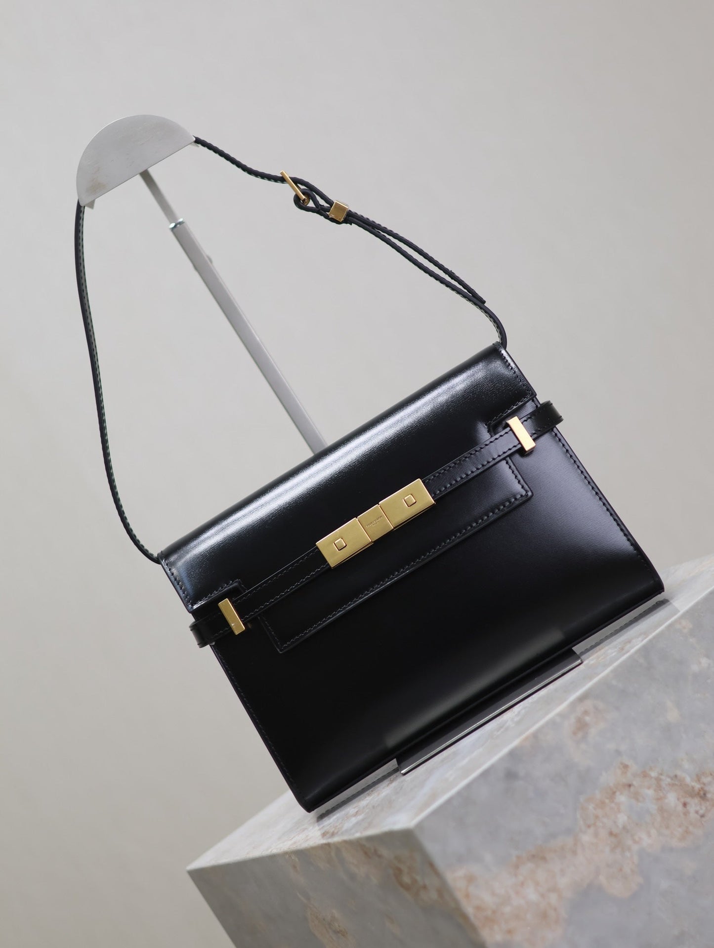 MANHATTAN SMALL 24 IN BLACK SMOOTH LAMBSKIN GOLD HARDWARE mysite