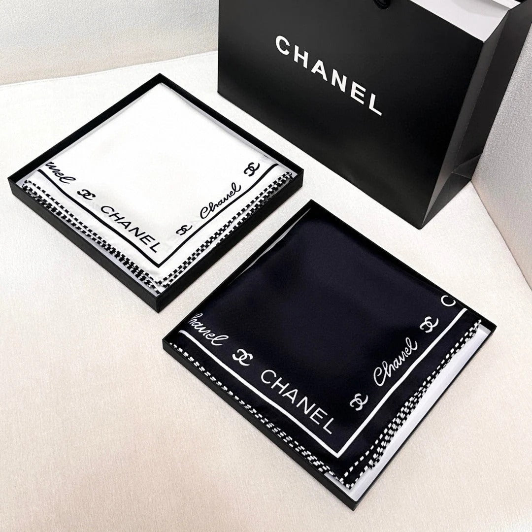 CHANEL 25S SCARF 90 IN SILK 732123 mysite