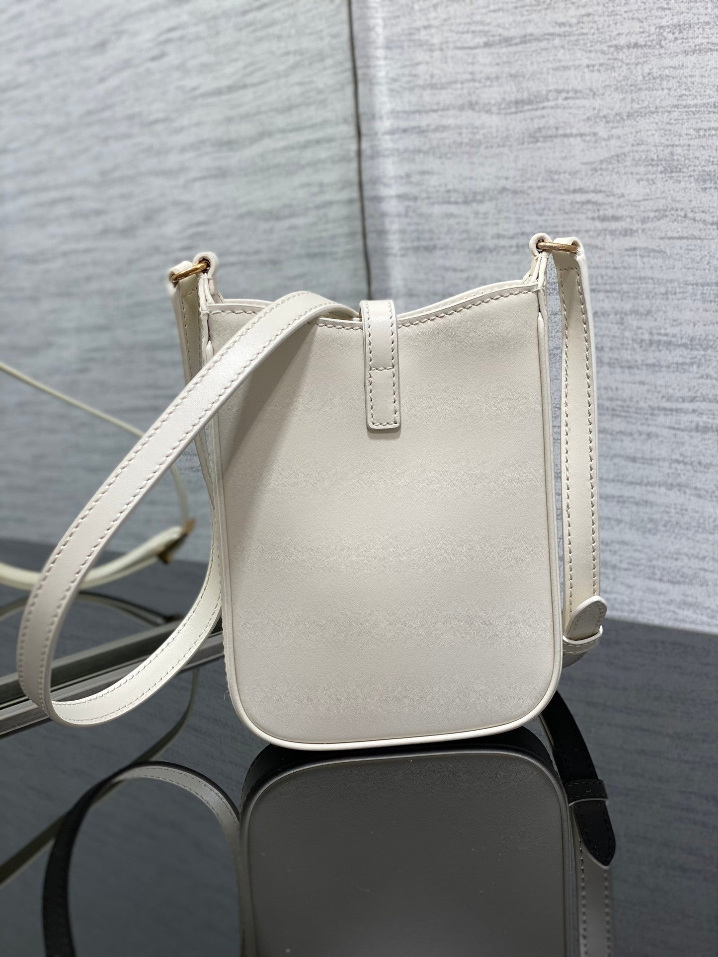 YSL Le 5 A 7 Mini White Bag - 13x20x4cm mysite