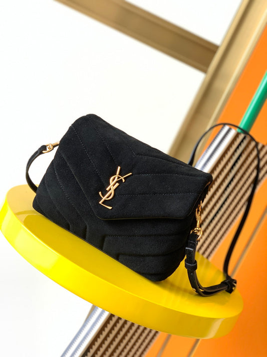 YSL Loulou 20 Black Velvet  20x14x7cm mysite