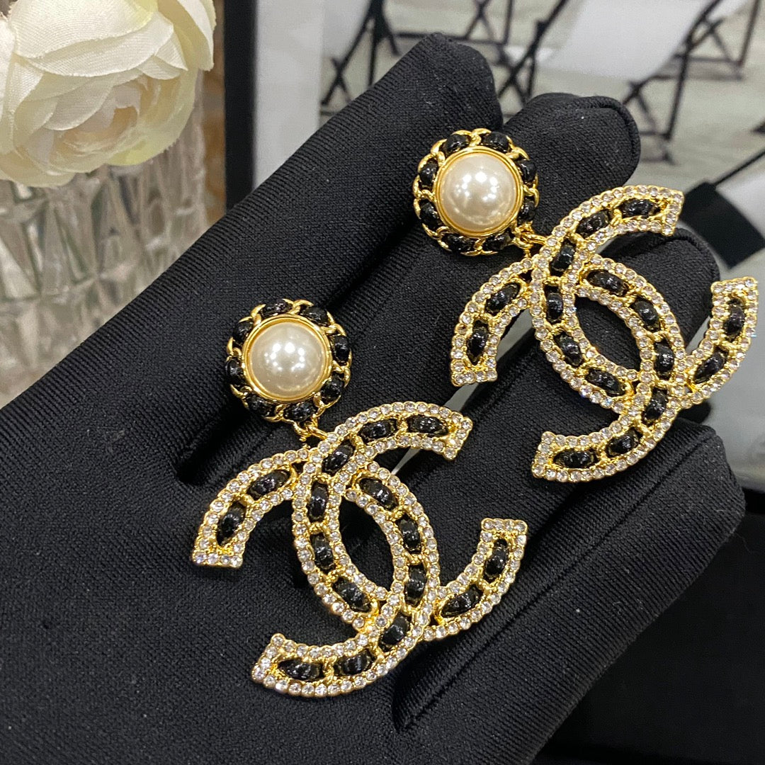 Double C Black Leather Pearl Earrings mysite