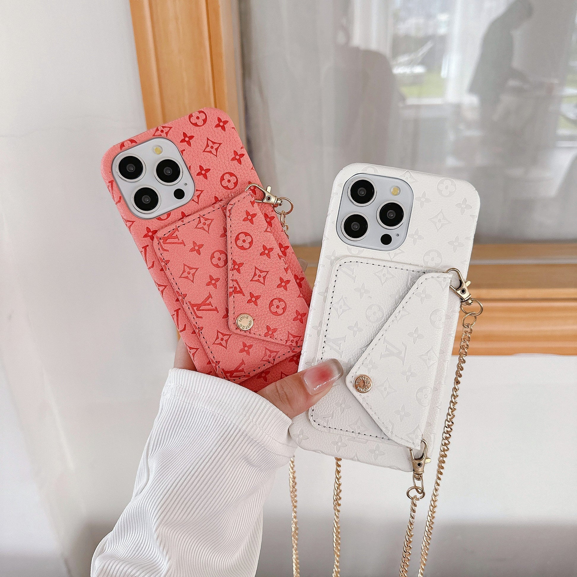 Lou Chain iPhone Case mysite