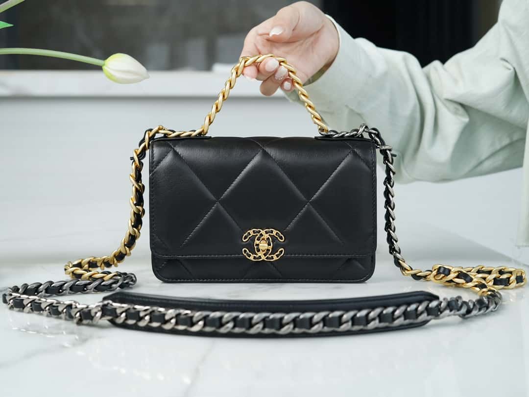 Chanel 19 WOC Wallet On Chain AP0957 BLACK Flap Bag mysite