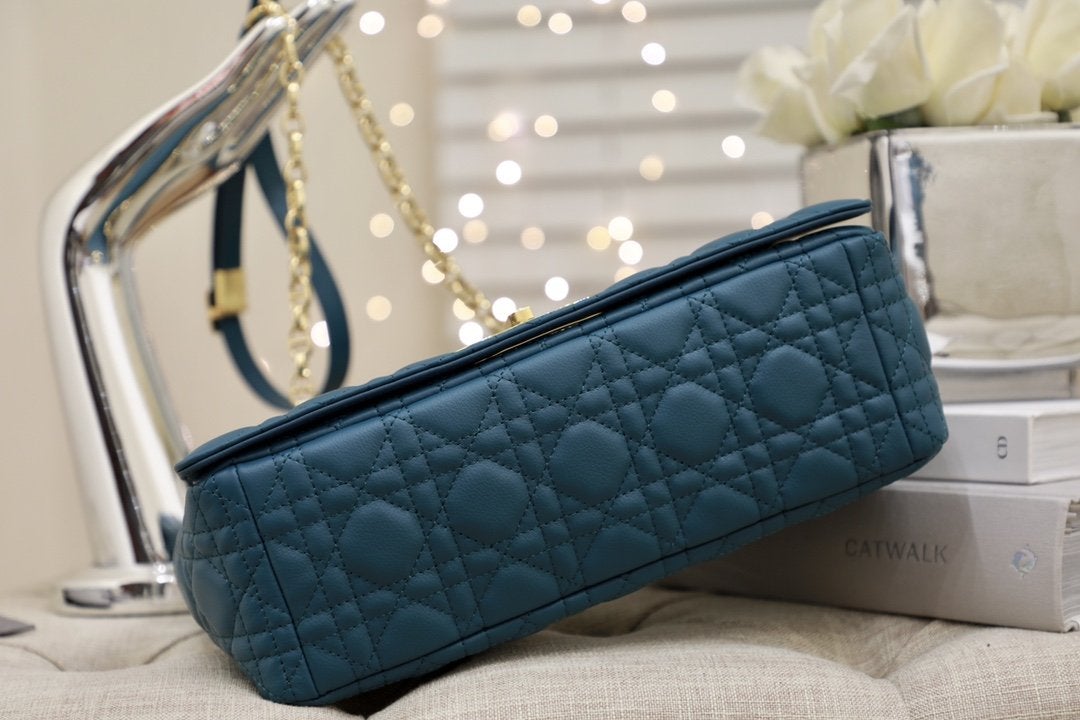 LARGE CARO BAG 28 DEEP OCEAN BLUE SUPPLE CANNAGE CALFSKIN mysite