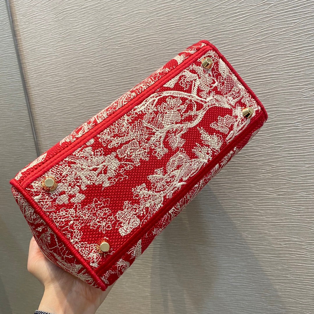 MEDIUM LADY D-LITE 24 RED MULTI COLOR EMBROIDERY mysite