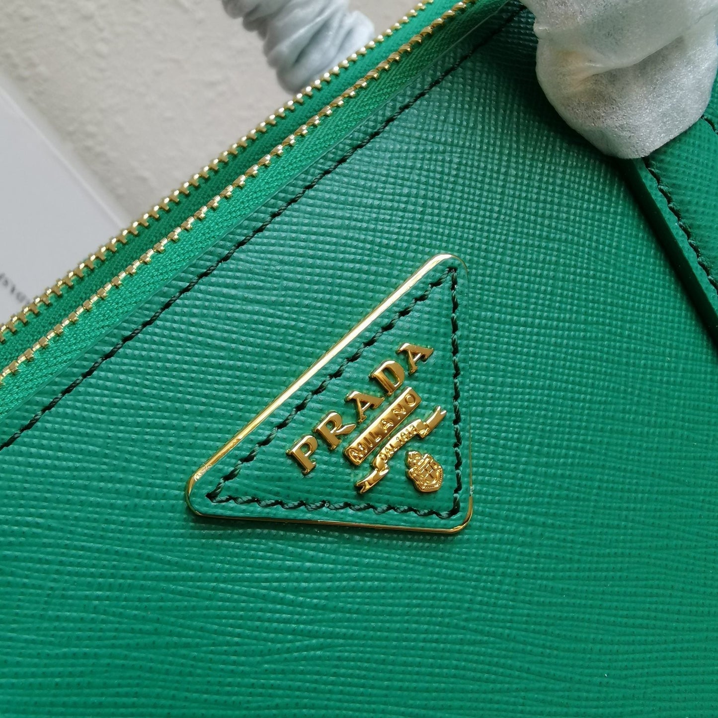 MEDIUM GALLERIA 28 GREEN SAFFIANO LEATHER mysite