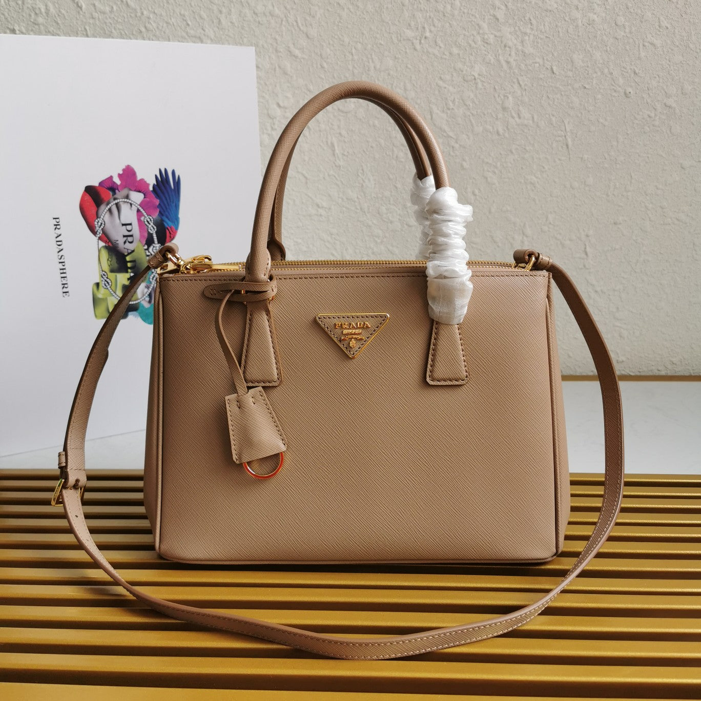 MEDIUM GALLERIA 28 BROWN SAFFIANO LEATHER mysite