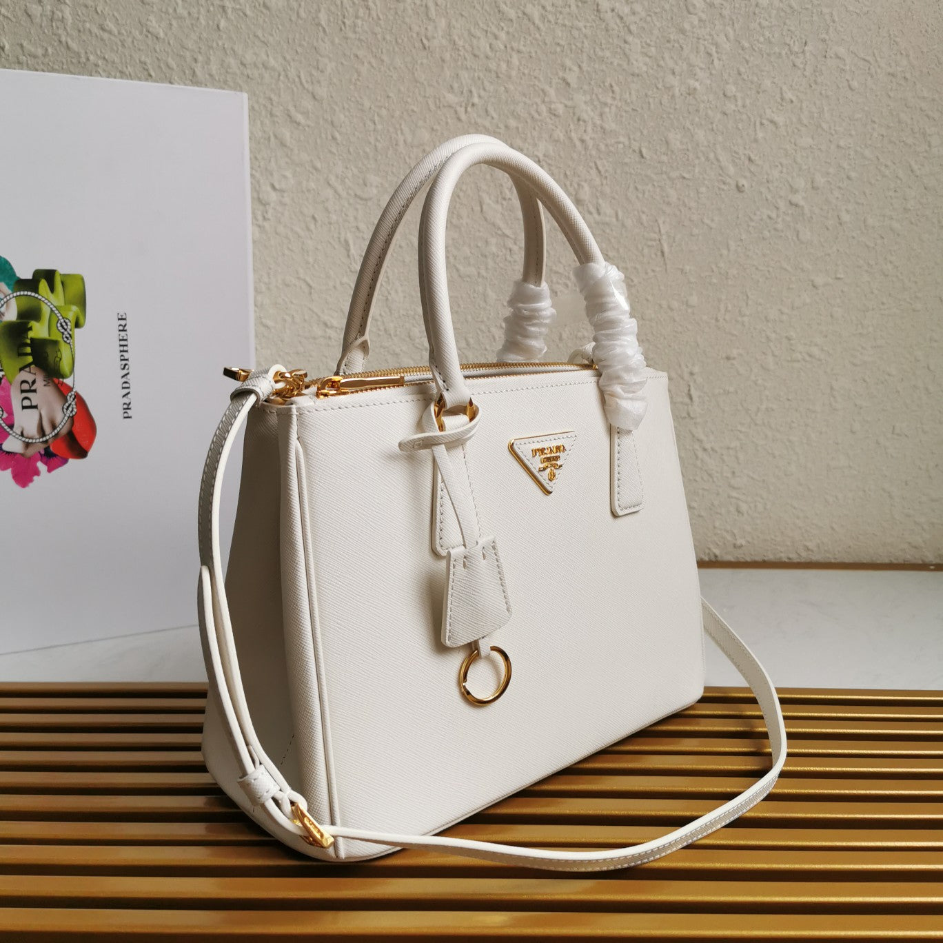 MEDIUM GALLERIA 28 WHITE SAFFIANO LEATHER mysite