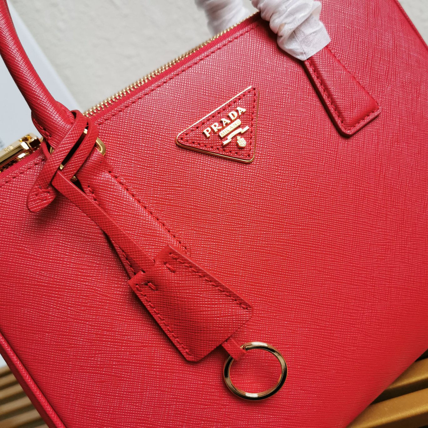 MEDIUM GALLERIA 28 RED SAFFIANO LEATHER mysite