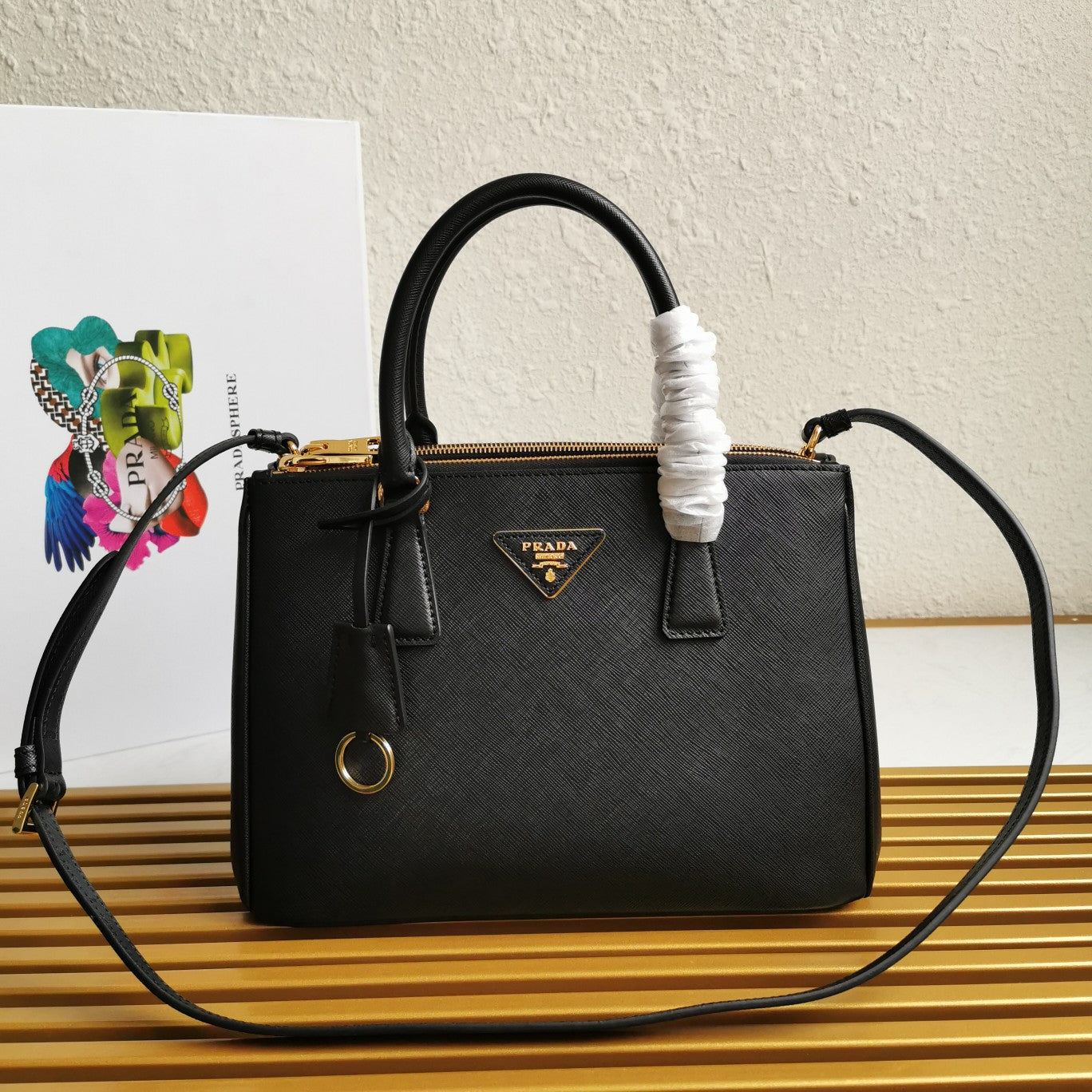 MEDIUM GALLERIA 28 BLACK SAFFIANO LEATHER mysite
