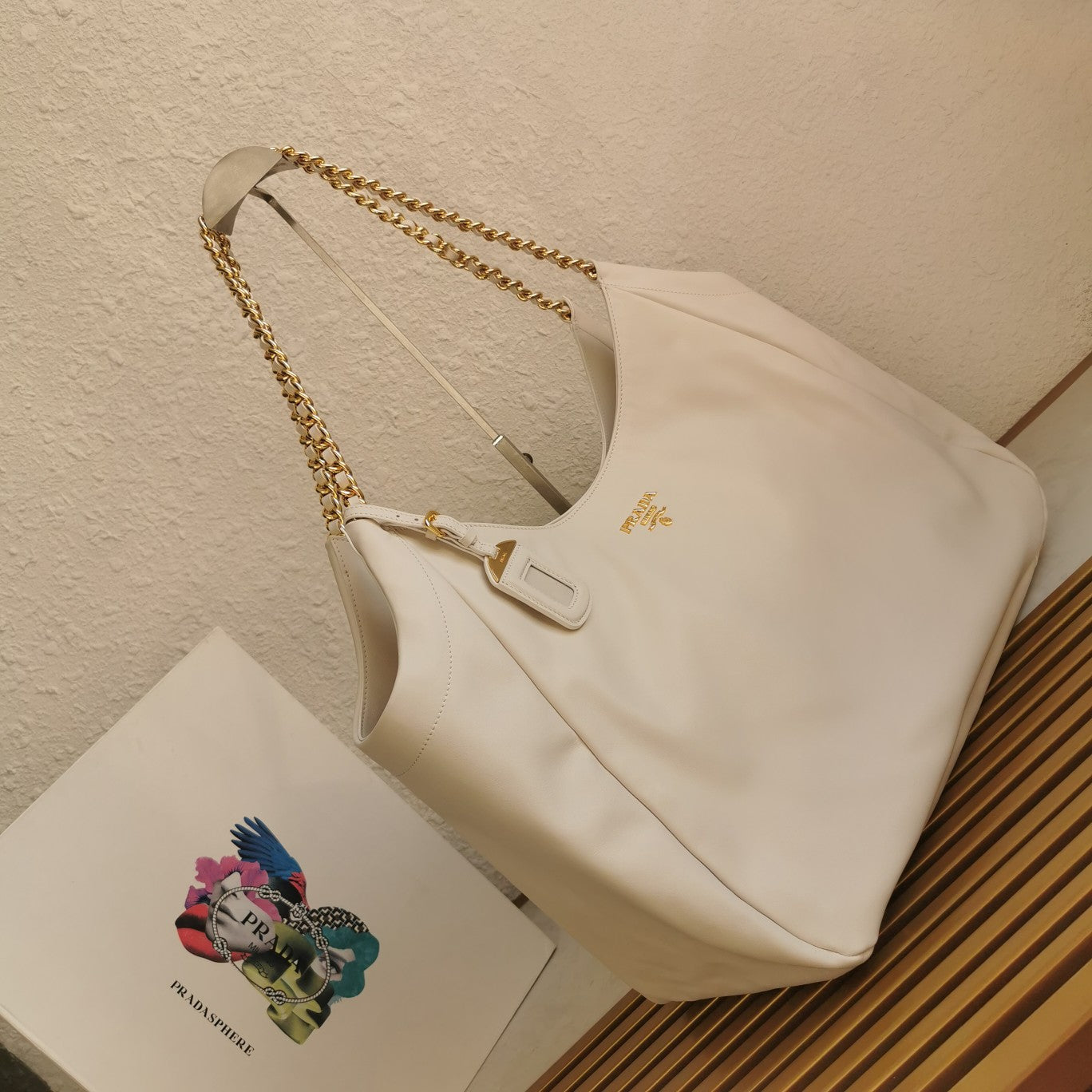 CHAIN TOTE 39 SOFT WHITE CALFSKIN mysite