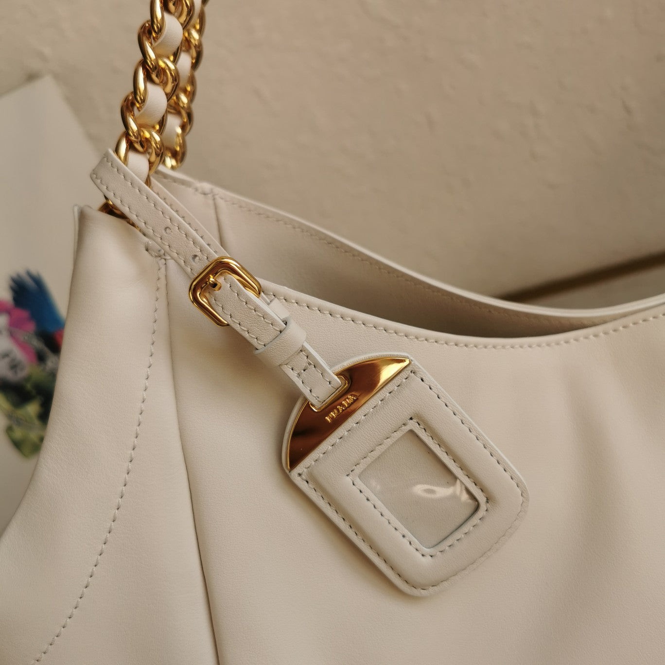 CHAIN TOTE 39 SOFT WHITE CALFSKIN mysite