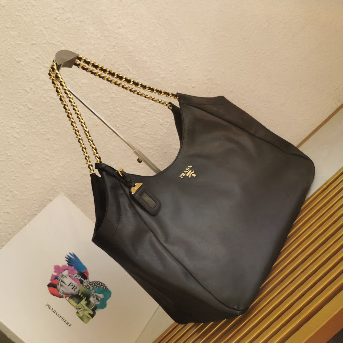 CHAIN TOTE 39 SOFT BLACK CALFSKIN mysite
