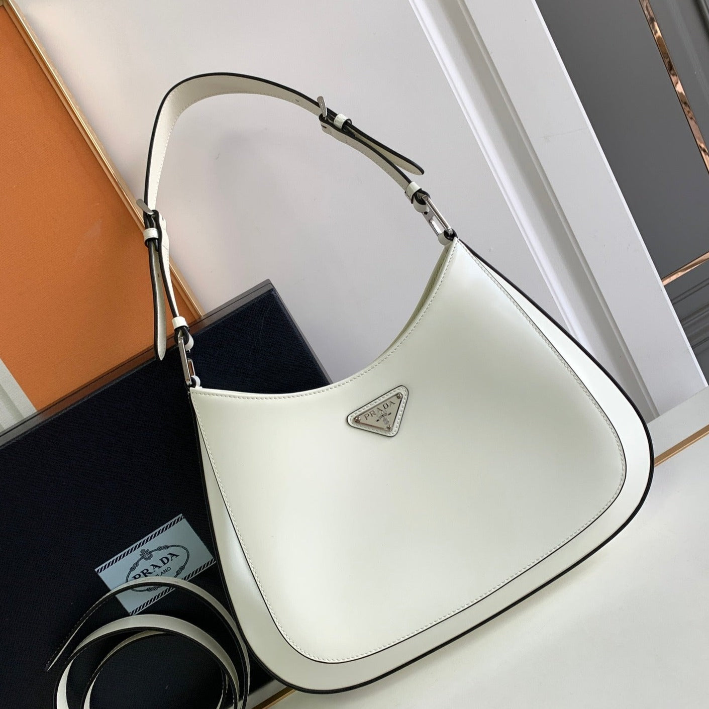 CLEO 30 WHITE BLACK BRUSHED LEATHER SHOULDER BAG mysite