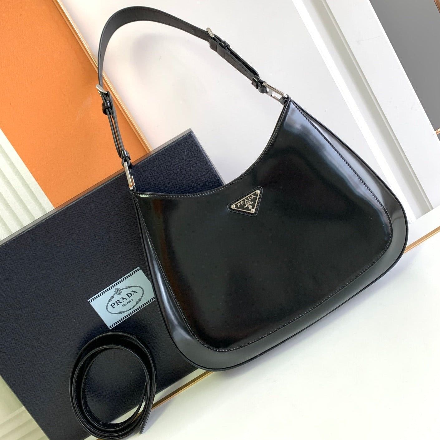 CLEO 30 BLACK BRUSHED LEATHER SHOULDER BAG mysite