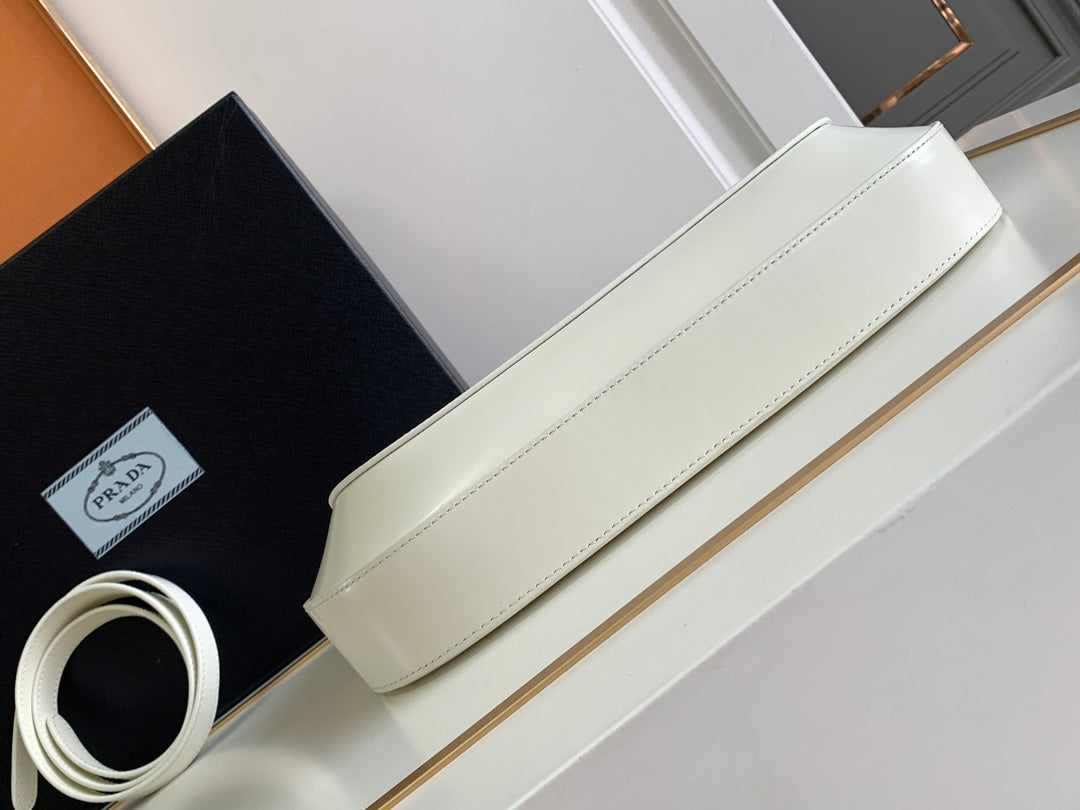 CLEO 30 WHITE BRUSHED LEATHER SHOULDER BAG mysite