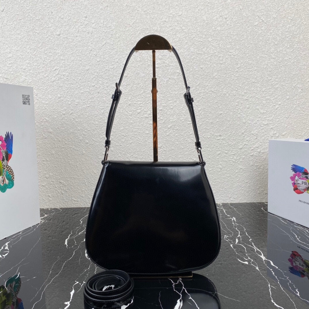 CLEO 24 BLACK BRUSHED LEATHER SHOULDER BAG mysite