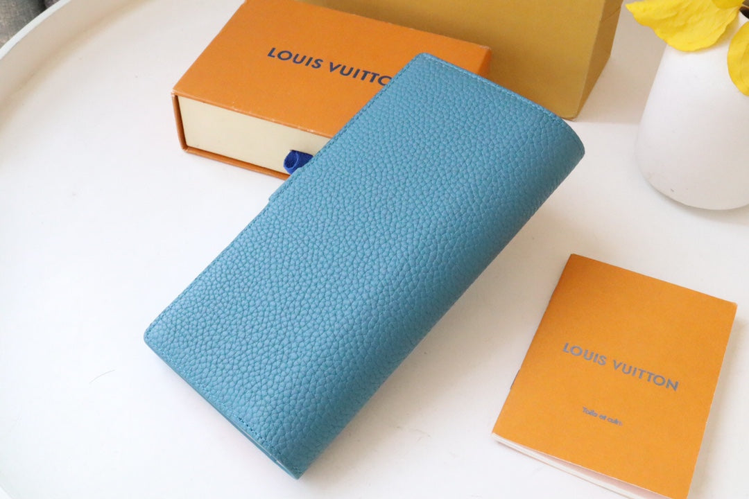 VERTICAL WALLET CAPUCINES CLOUD BLUE mysite