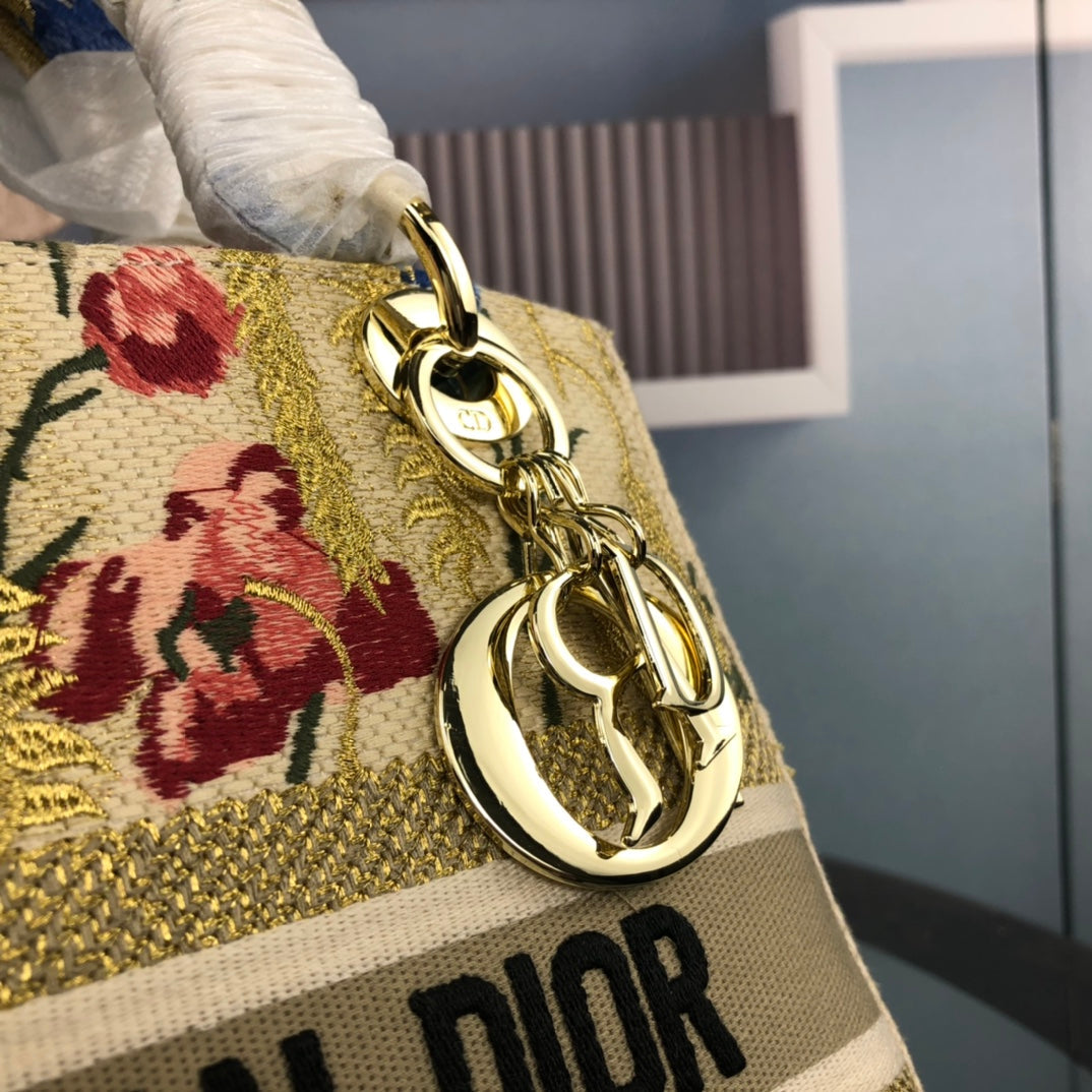 MEDIUM LADY D-LITE 24 YELLOW MULTI COLOR PAISLEY EMBROIDERY mysite