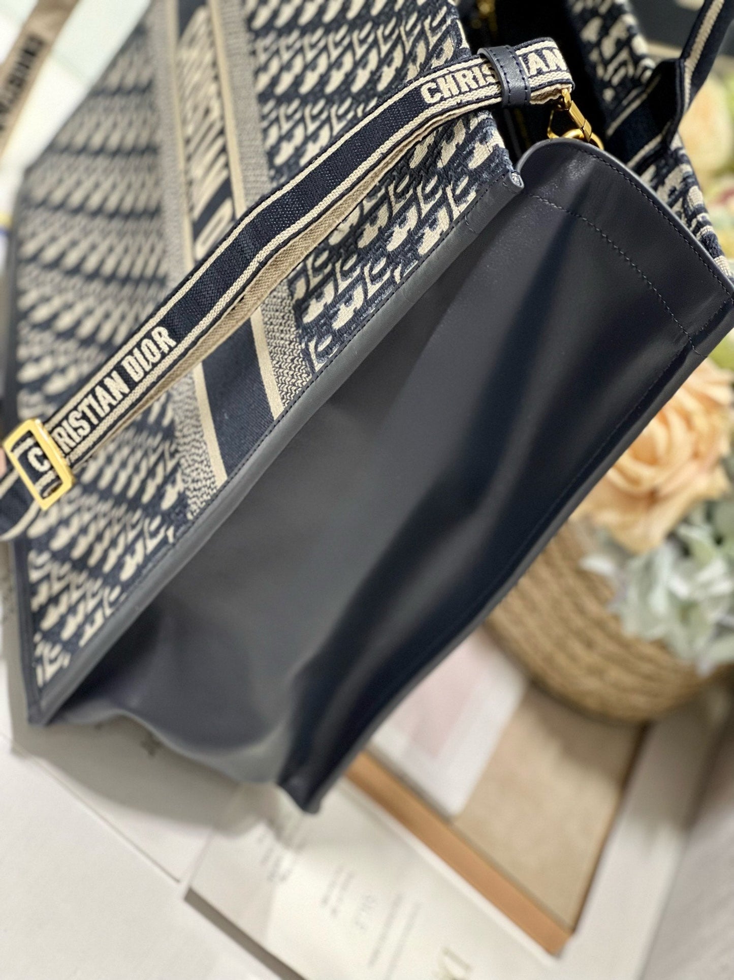 CD LARGE BOOK TOTE 42 BLUE OBLIQUE EMBROIDERY mysite