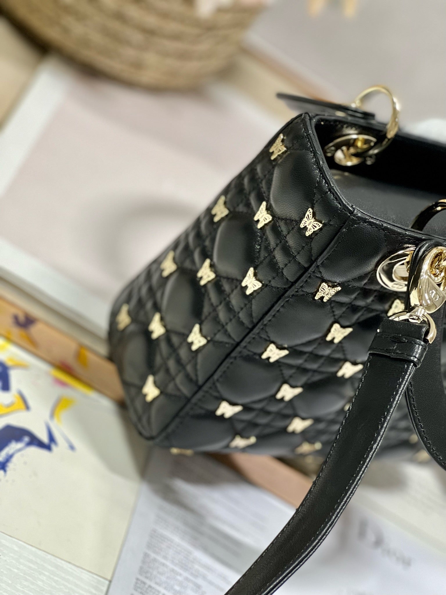 SMALL LADY 20 BUTTERFLY STUD BLACK LAMBSKIN mysite