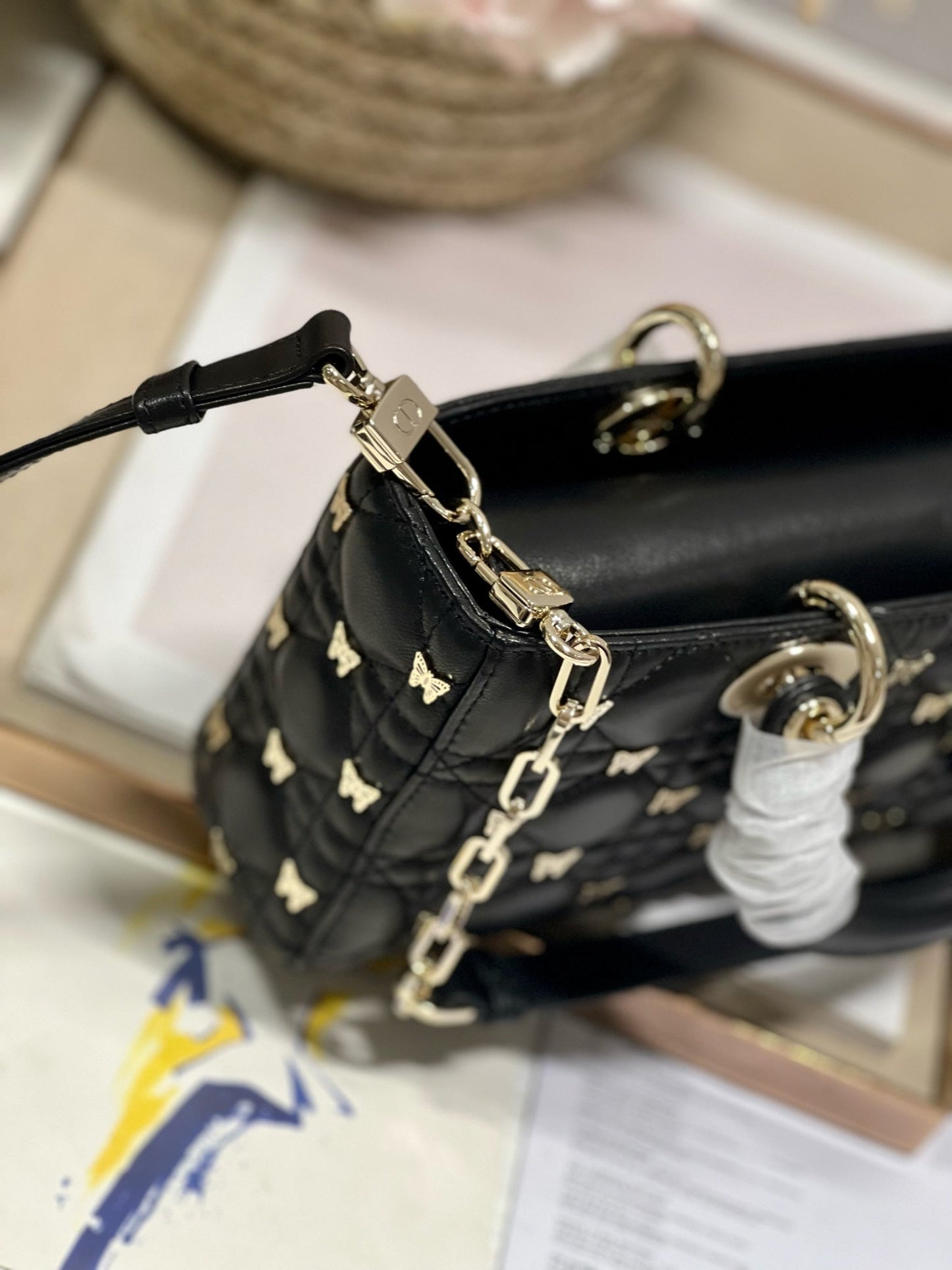 MEDIUM LADY D-JOY 26 BUTTERFLY STUD BLACK LAMBSKIN mysite