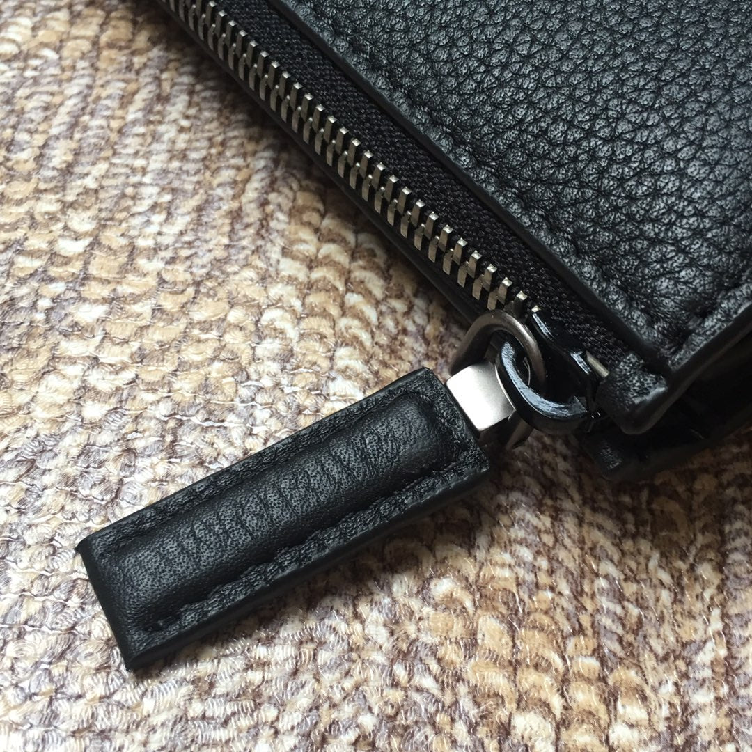 CLUTCH 26 IN BLACK DEERSKIN EMBOSSED LOGO mysite