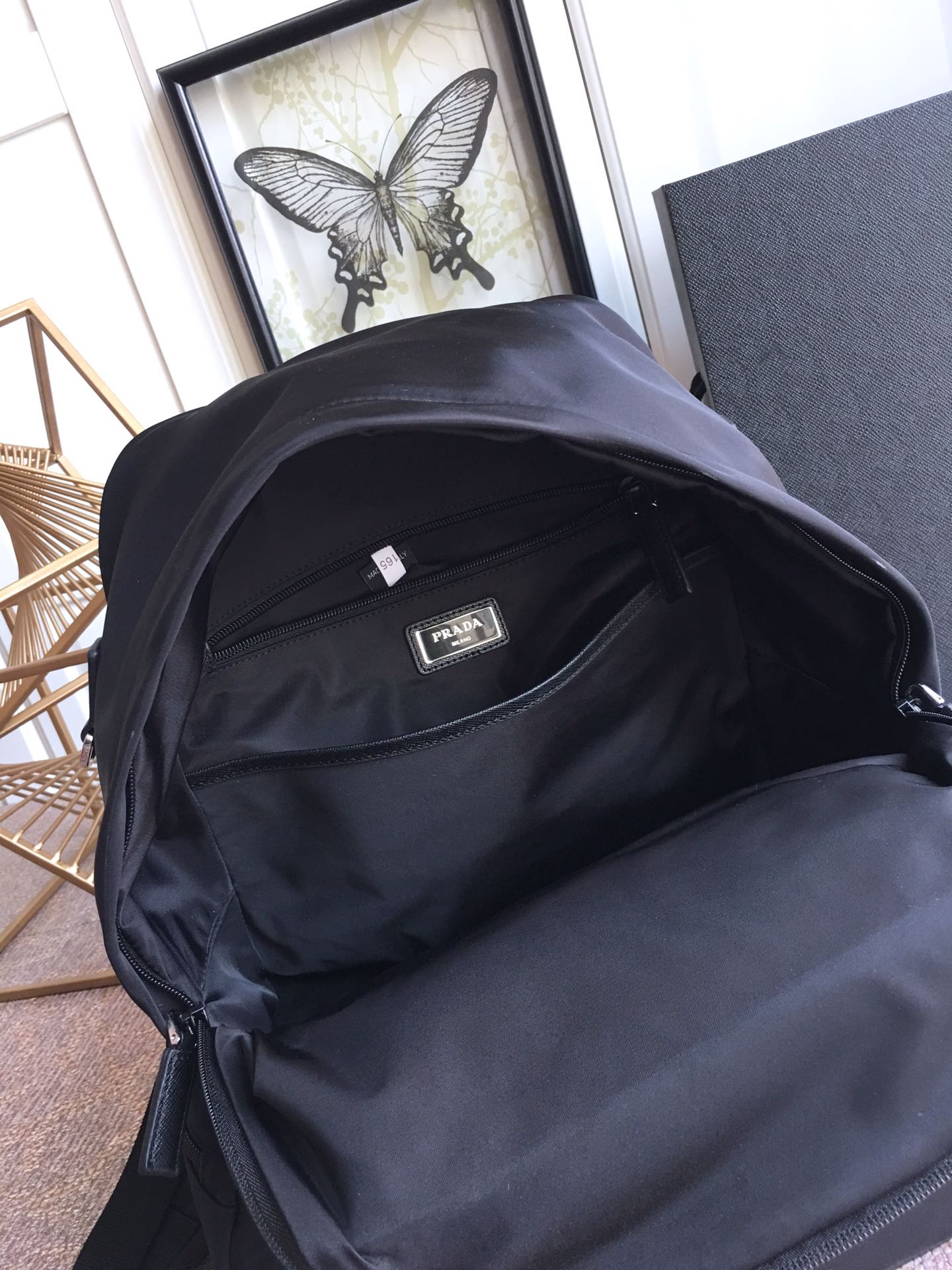 TRIANGLE LOGO BACKPACK 40 IN BLACK RE-NYLON mysite