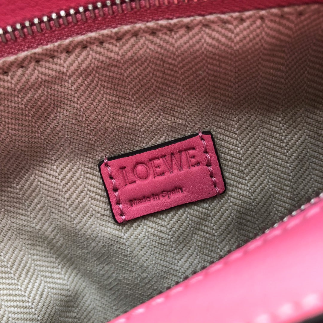 LOE MINI 18 PUZZLE BAG IN DEEP PINK CALFSKIN mysite