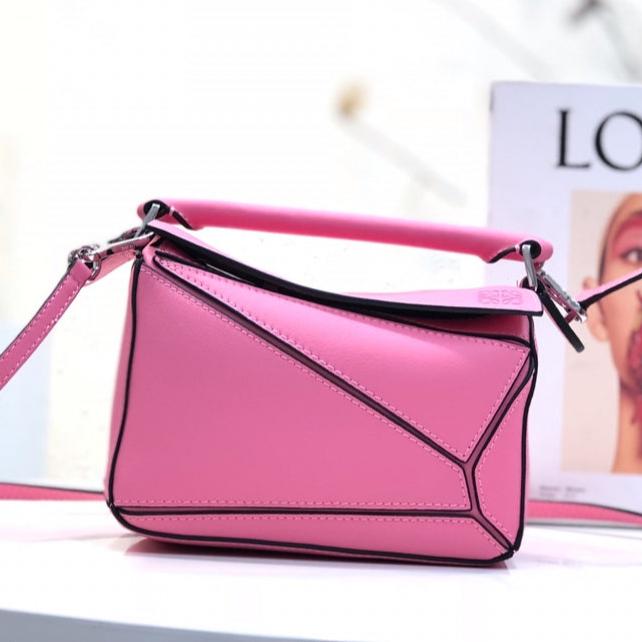 LOE MINI 18 PUZZLE BAG IN DEEP PINK CALFSKIN mysite