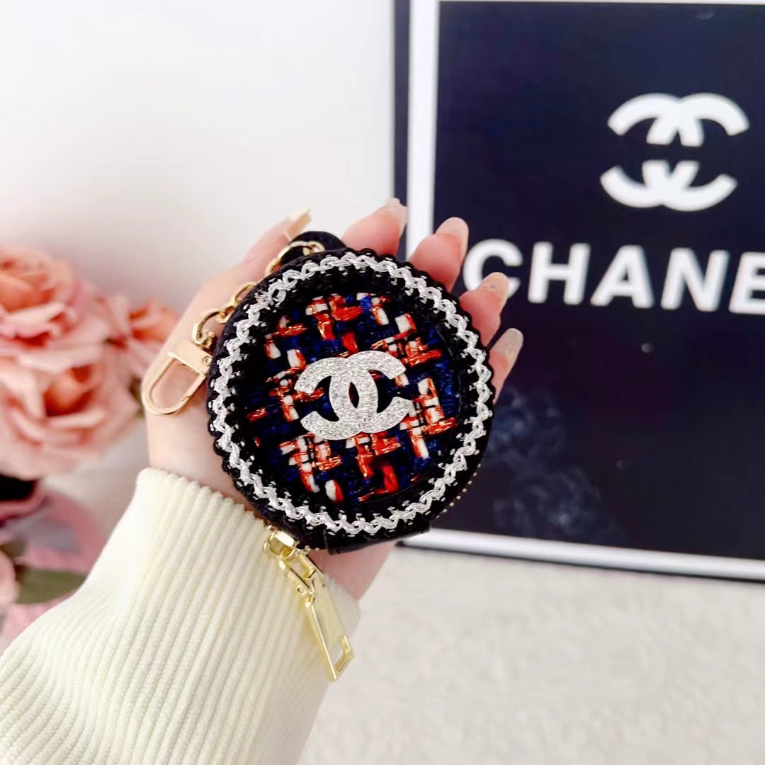 LUXURY CHANEL Airpods Case With Mirror mysite