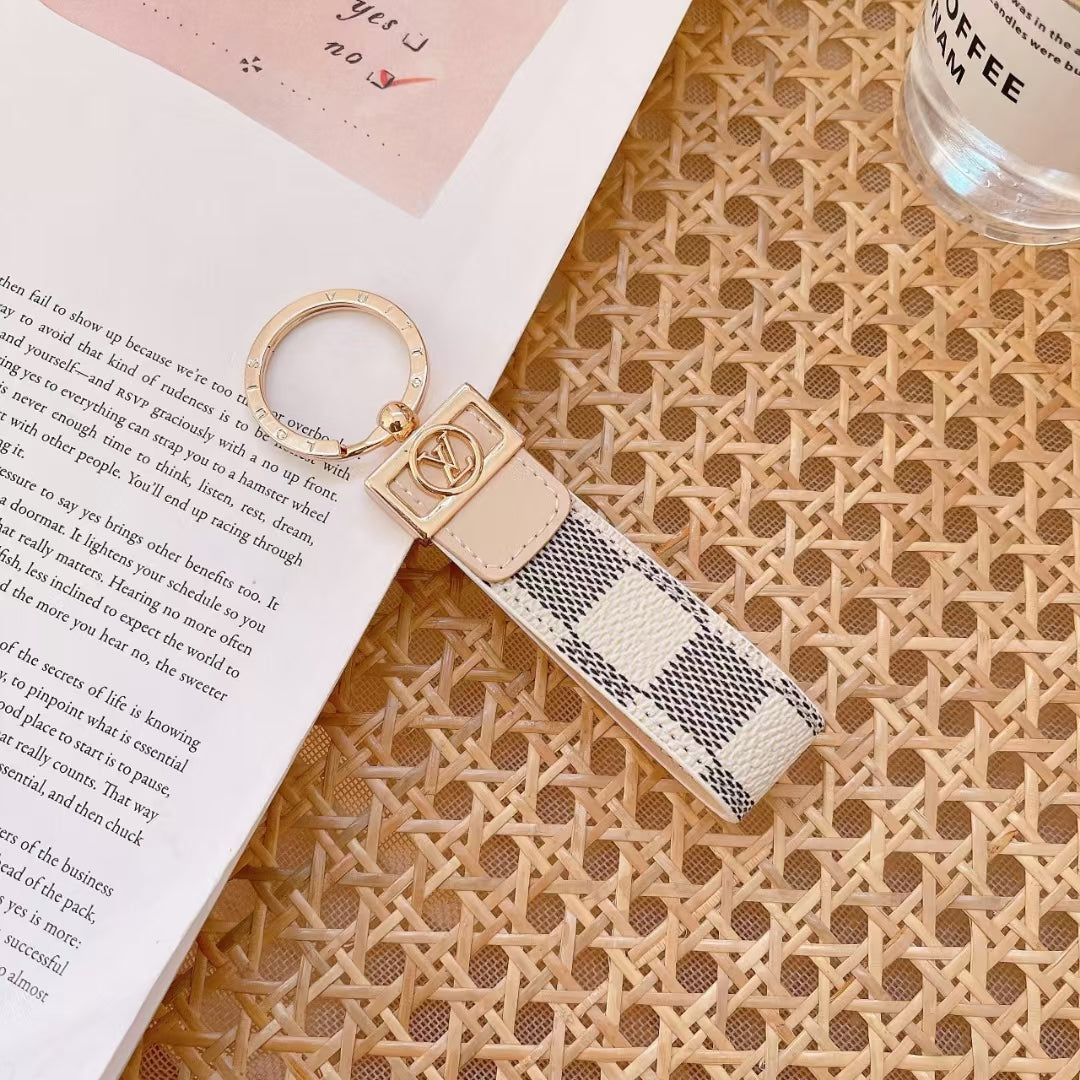 Fashion KeyChain mysite