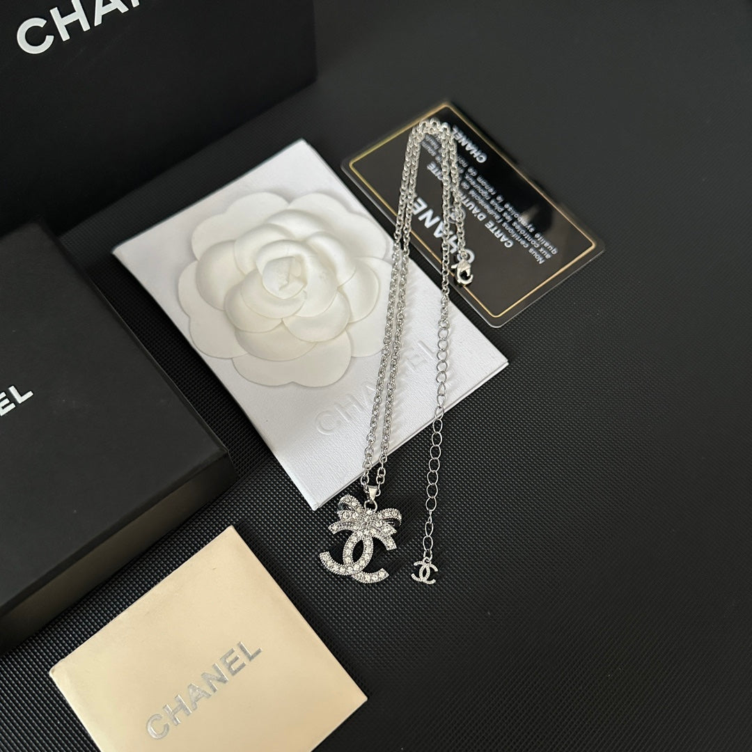 Diamond Bow Logo Pendant Necklace mysite