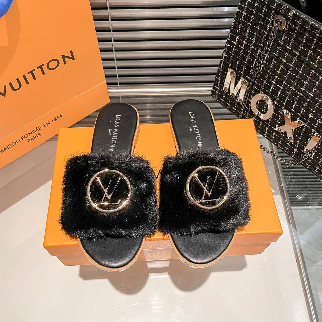 Fur Lock It Sandals mysite