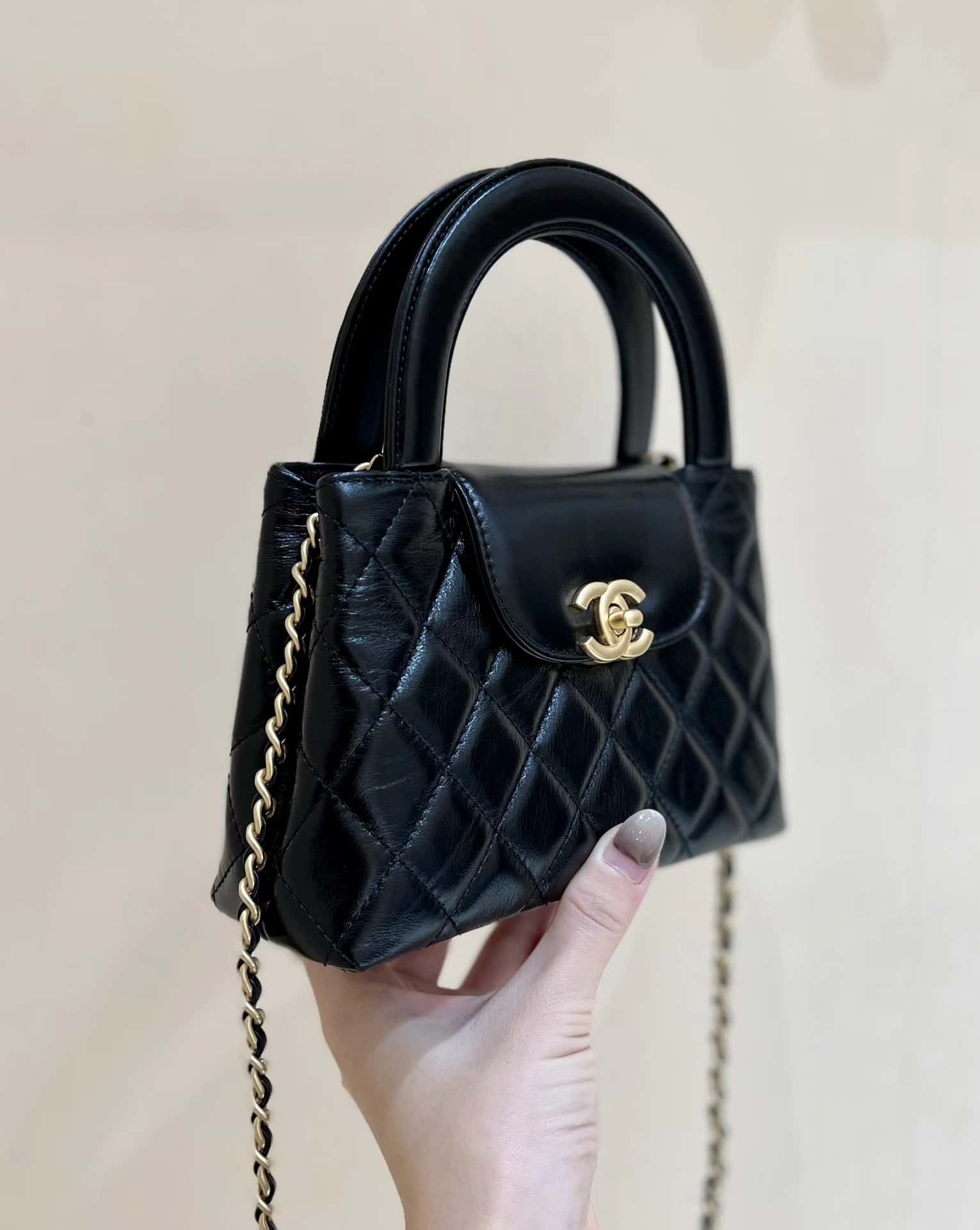 Chanel Kelly Mini Shopping Bag Mini 23K Shiny Aged Calfskin Black 13x19x7cm mysite
