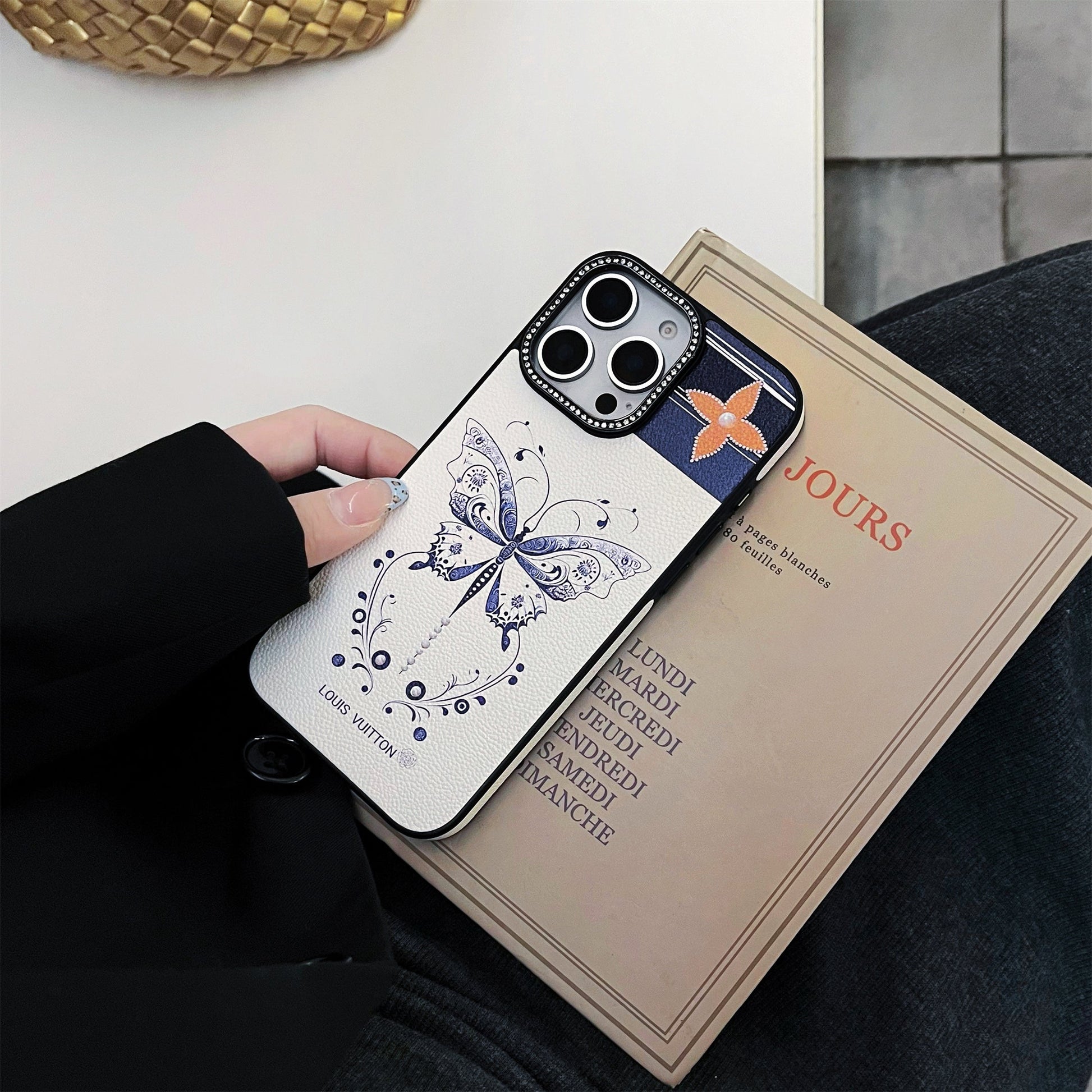 New leather Elegant Butterfly Totem Apple iPhone Covers mysite