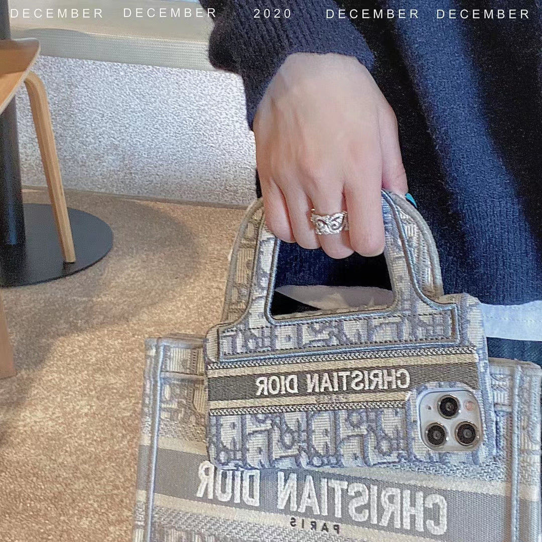 Lady Luxury iPhone Case with Handbags mysite