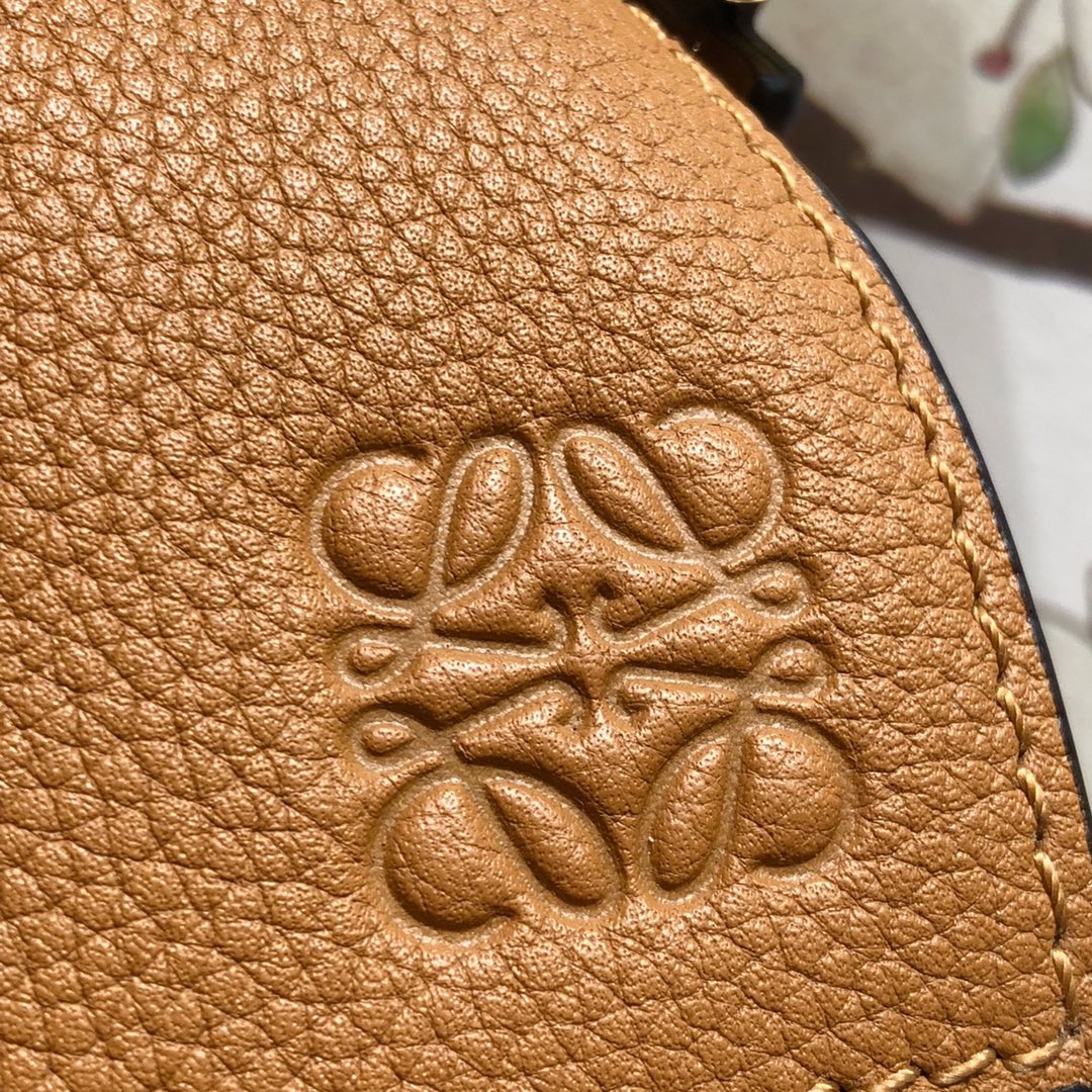 SMALL PUZZLE 24 BAG IN CLASSIC WARM DESERT CALFSKIN mysite