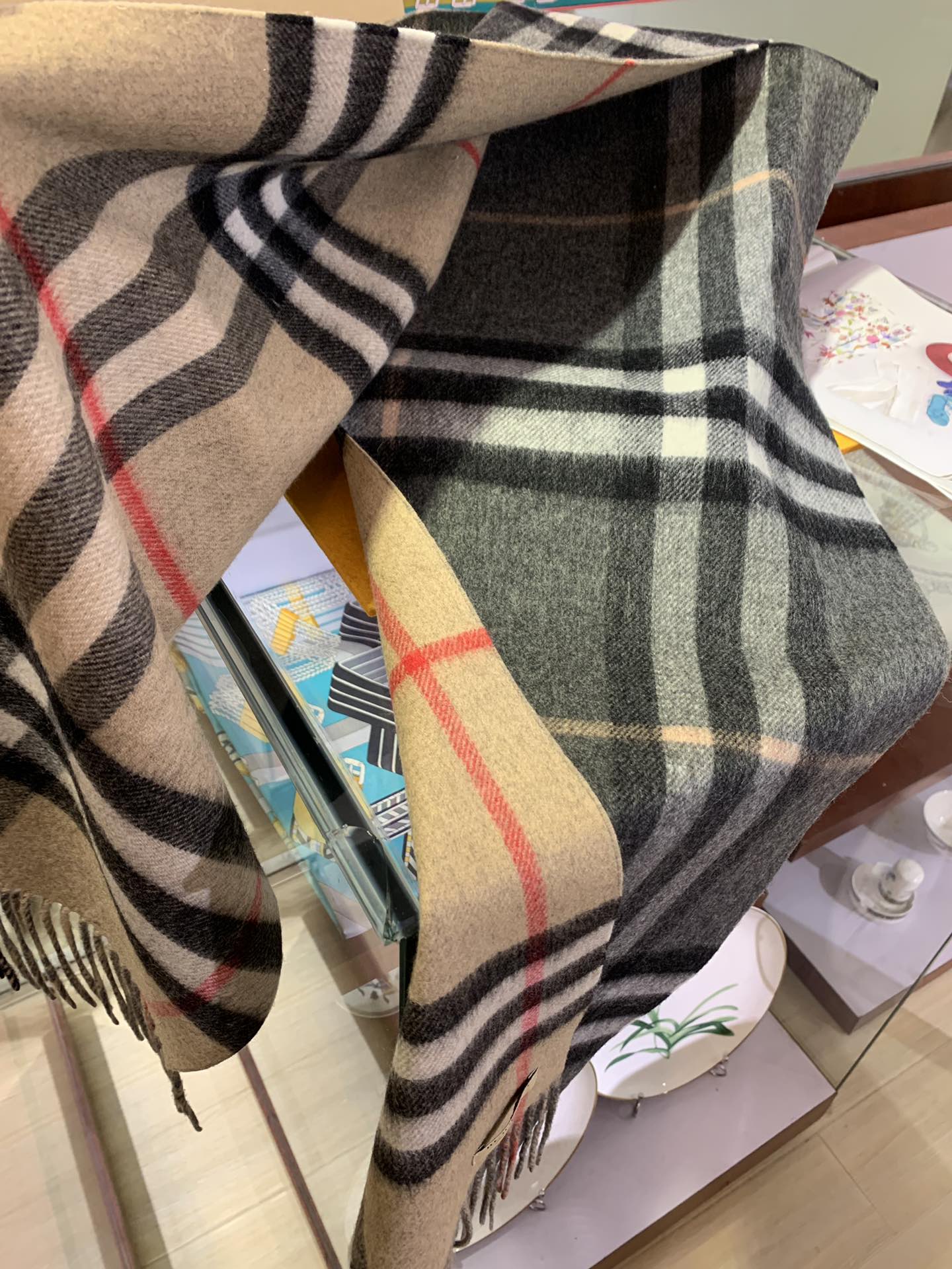 LONG SCARF 250 CM IN BLACK AND BEIGE CASHMERE 410474 mysite