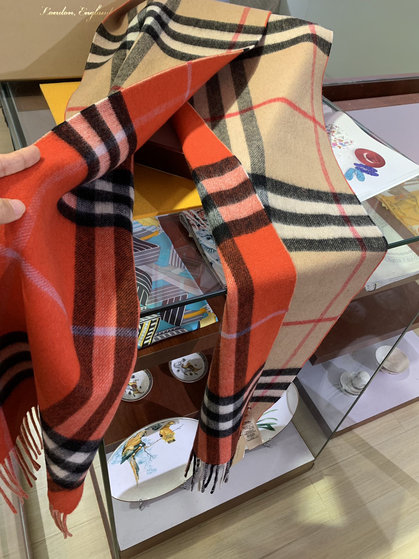 LONG SCARF 250 CM IN TIGER ORANGE AND BEIGE CASHMERE 410473 mysite