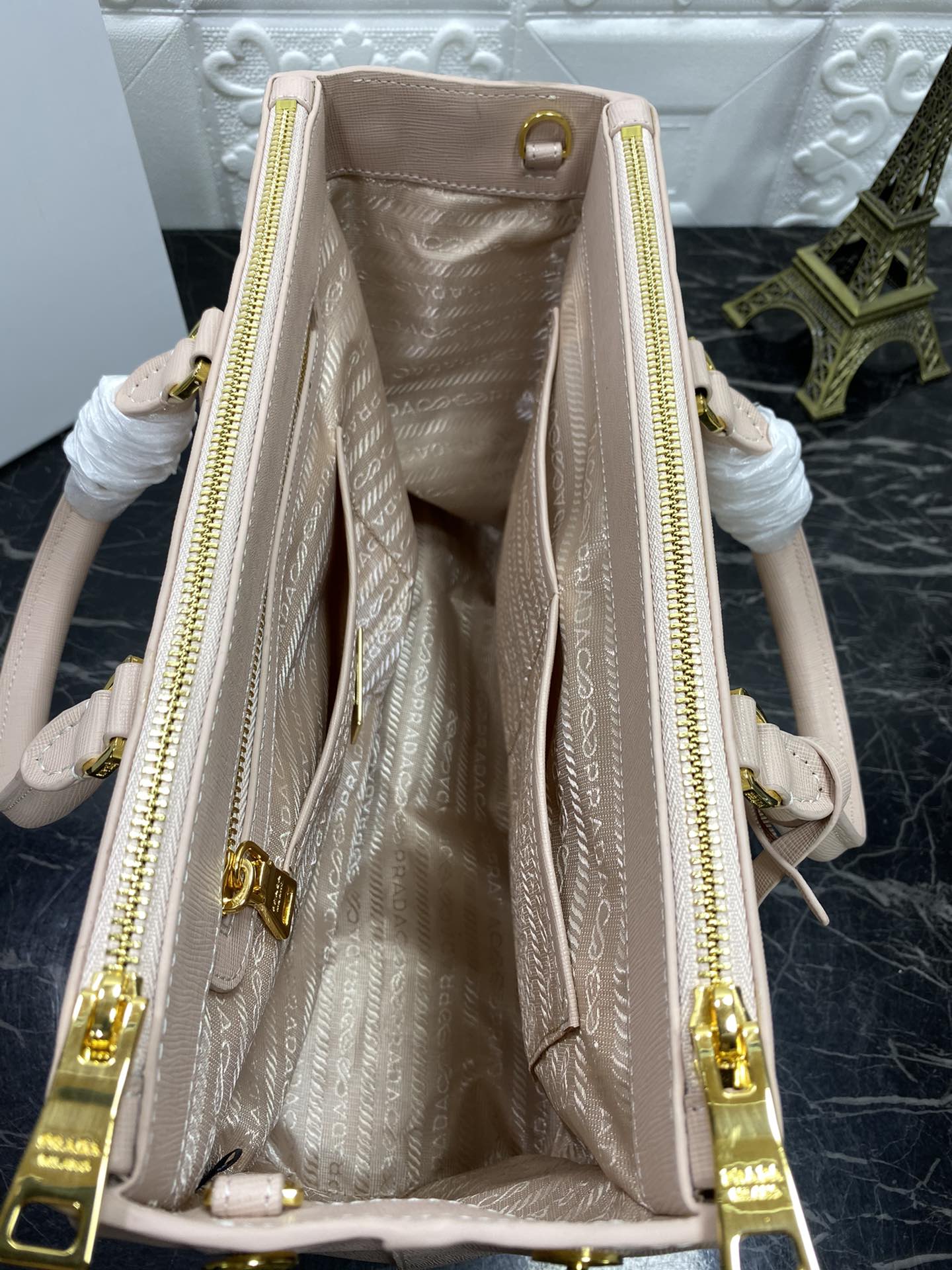 PRA GALLERIA 32 BAG IN BEIGE SAFFIANO LEATHER mysite