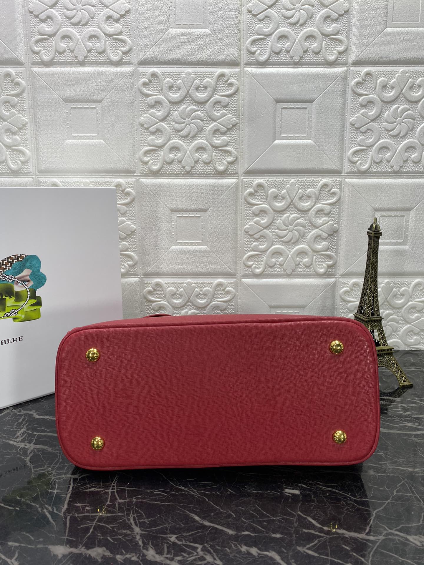 PRA GALLERIA 32 BAG IN CHERRY RED SAFFIANO LEATHER mysite