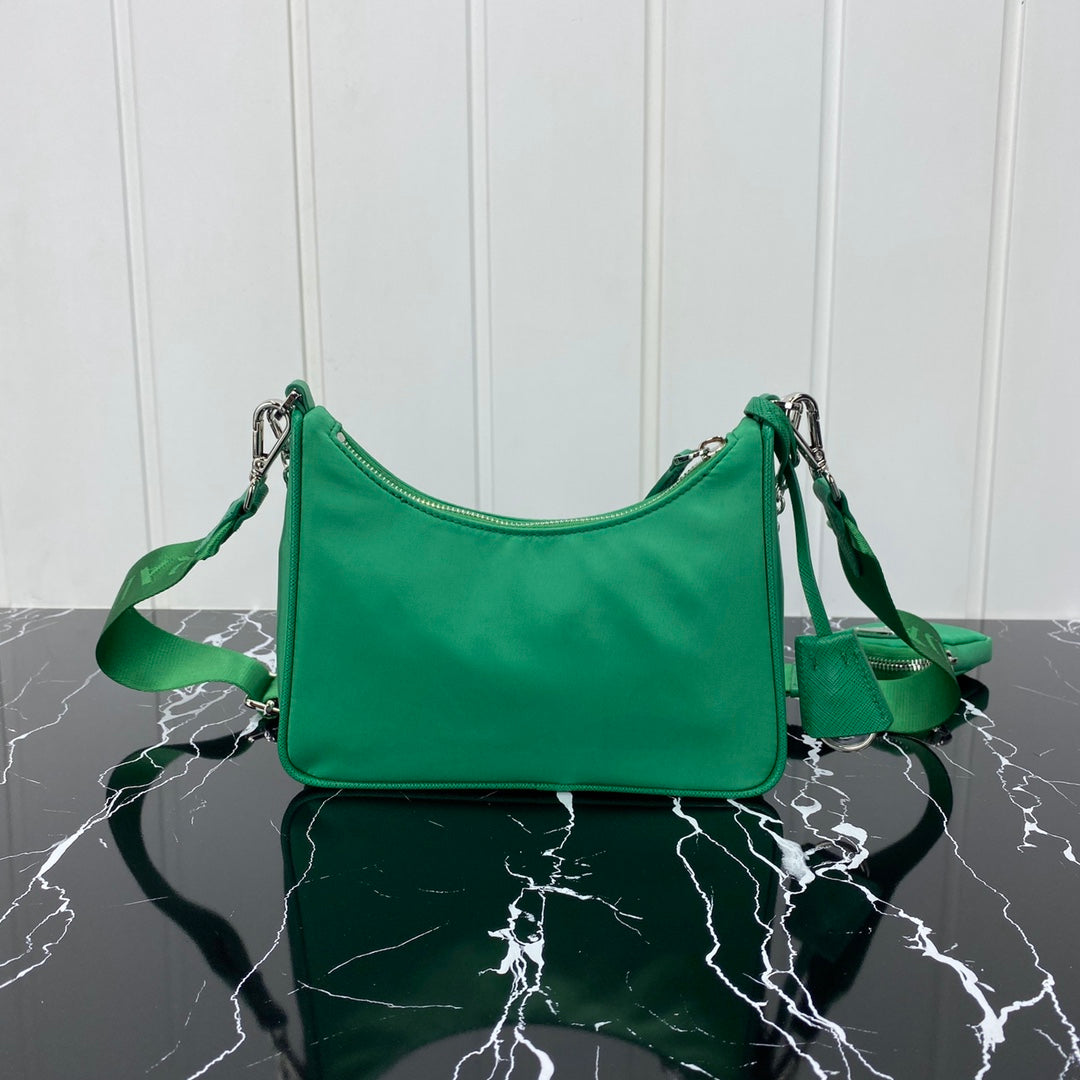 PRA HOBO 22 BAG IN COOL GREEN RE-NYLON mysite