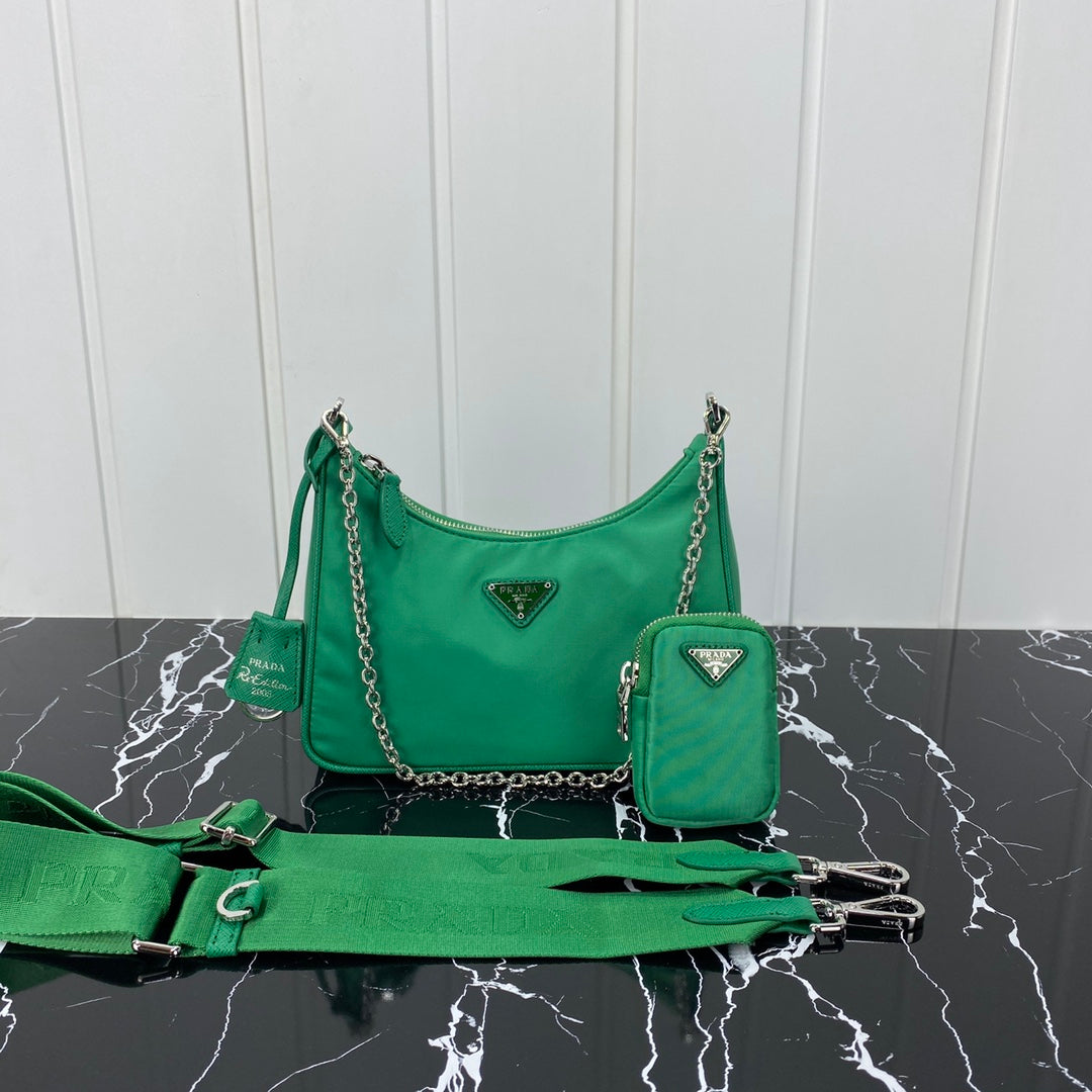 PRA HOBO 22 BAG IN COOL GREEN RE-NYLON mysite