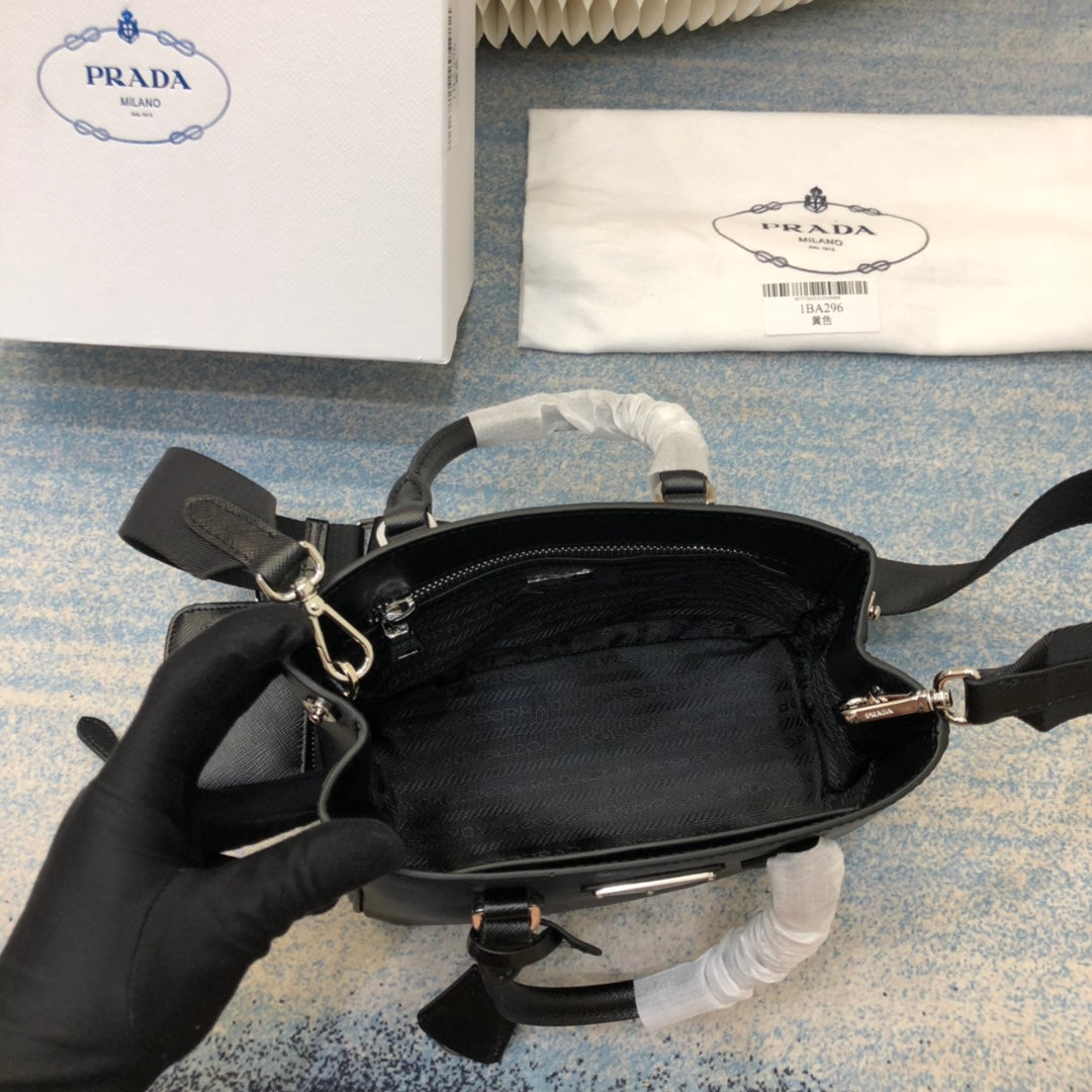 PRA MINI 23 BAG IN BLACK SAFFIANO LEATHER mysite