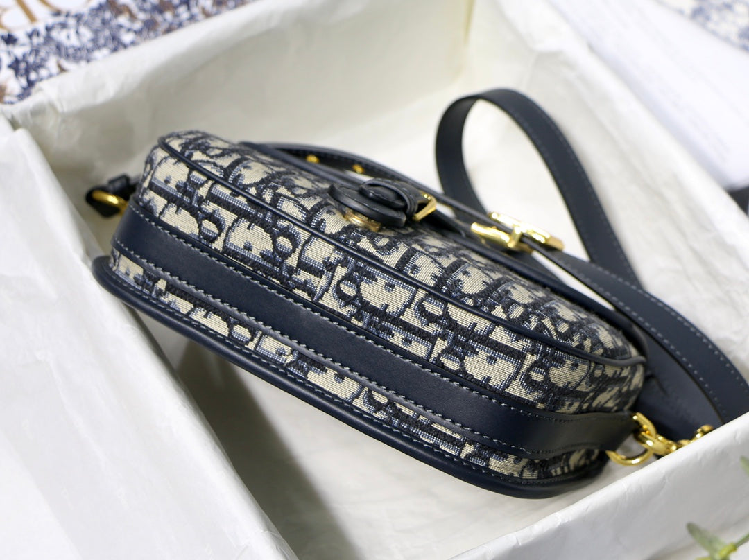 MEDIUM CD BOBBY 22CM BLUE OBLIQUE EMBROIDEDERED CANVAS GOLD HARDWARE mysite